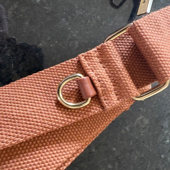 COGNAC CROSSBODY WITH COIN PURSE - Picture 11 of 15